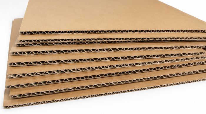 Plaques de carton ondulé